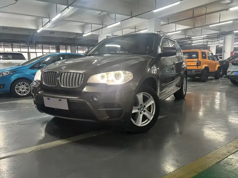 BMW X5 (Import), 2013