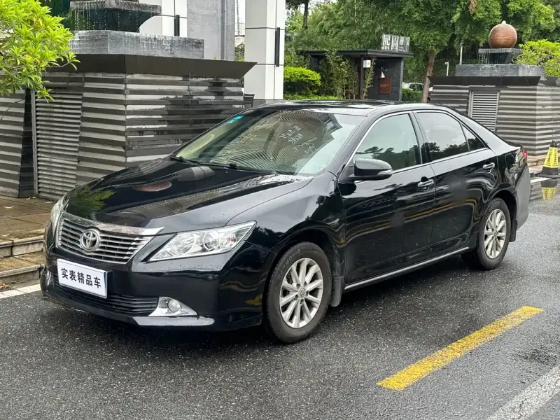 Toyota Camry, 2013