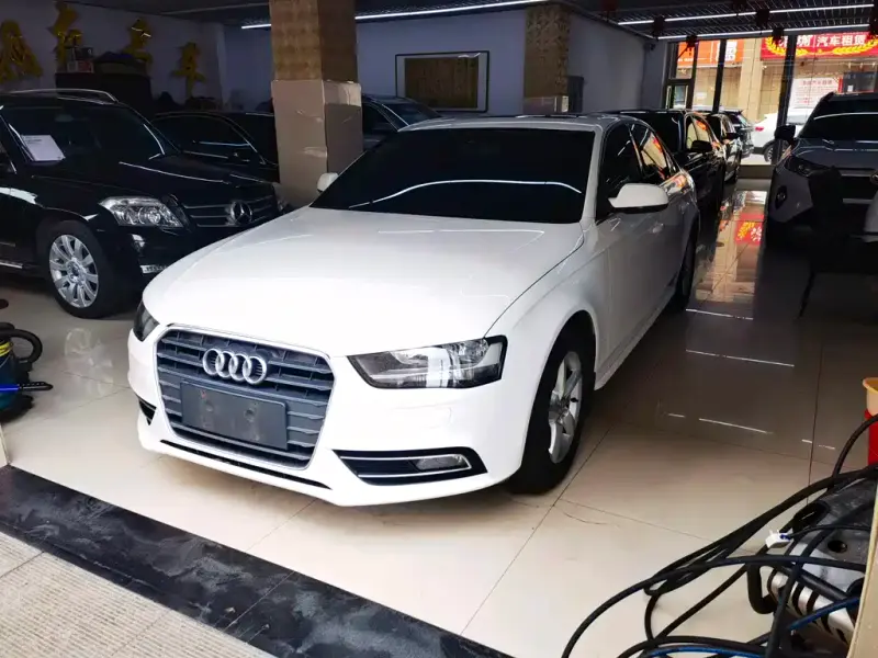 Audi A4L, 2014