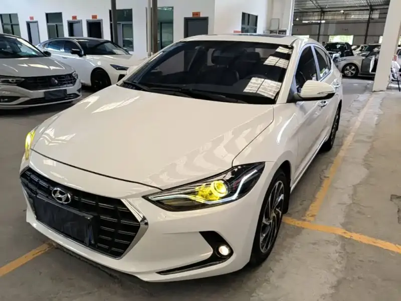 Hyundai Elantra, 2020