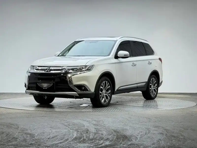 Mitsubishi Outlander, 2018