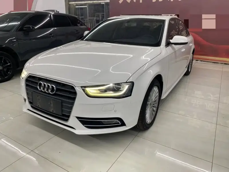 Audi A4L, 2014