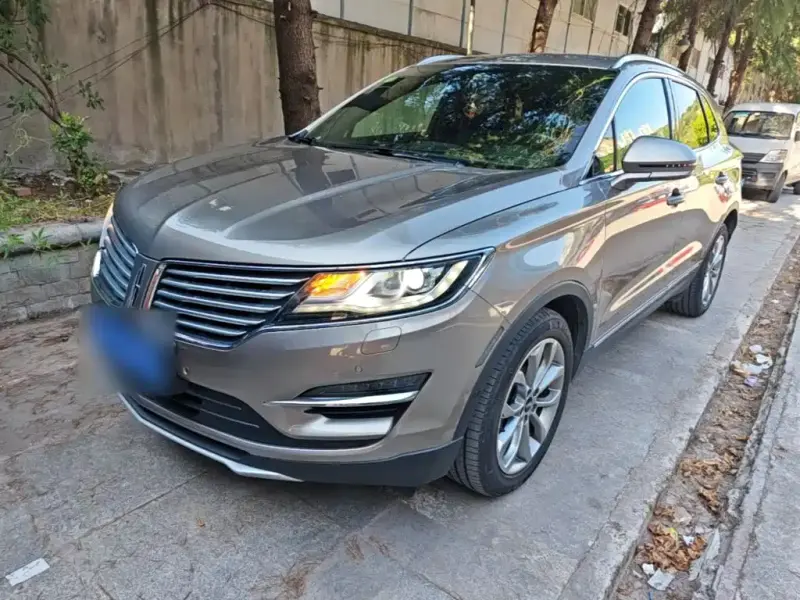 Lincoln MKC, 2018