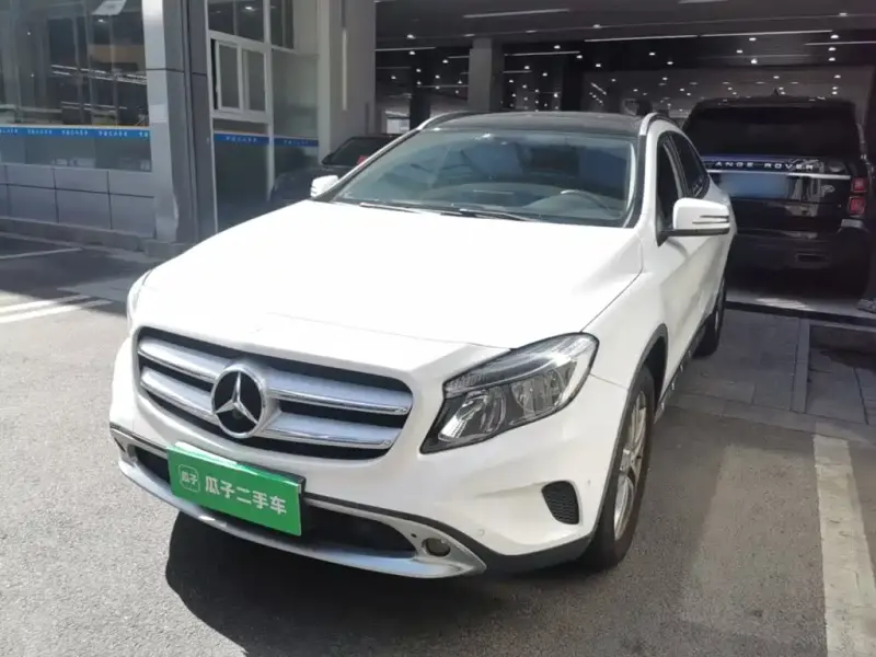 Mercedes-Benz GLA, 2016