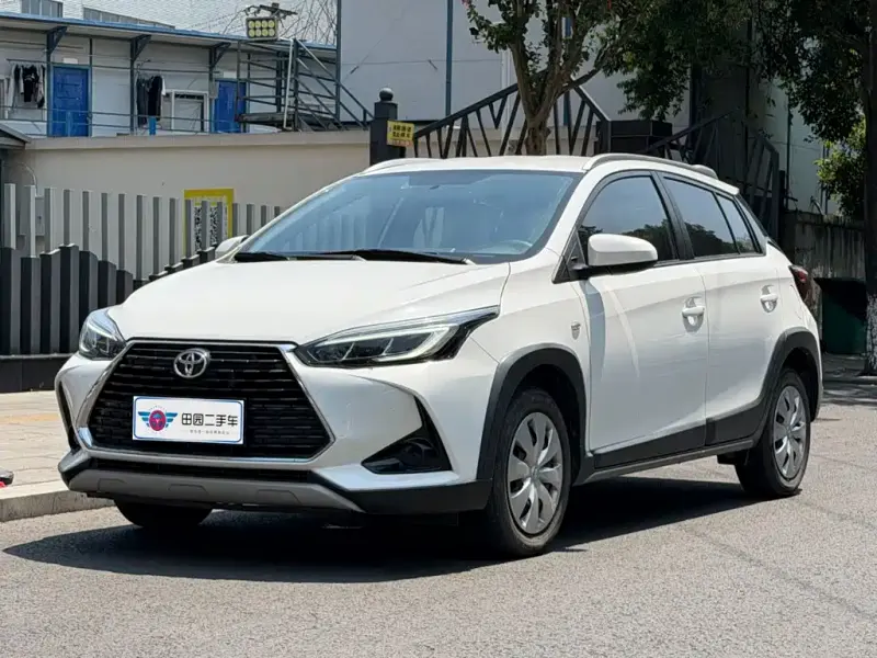 Toyota Yaris L, 2021