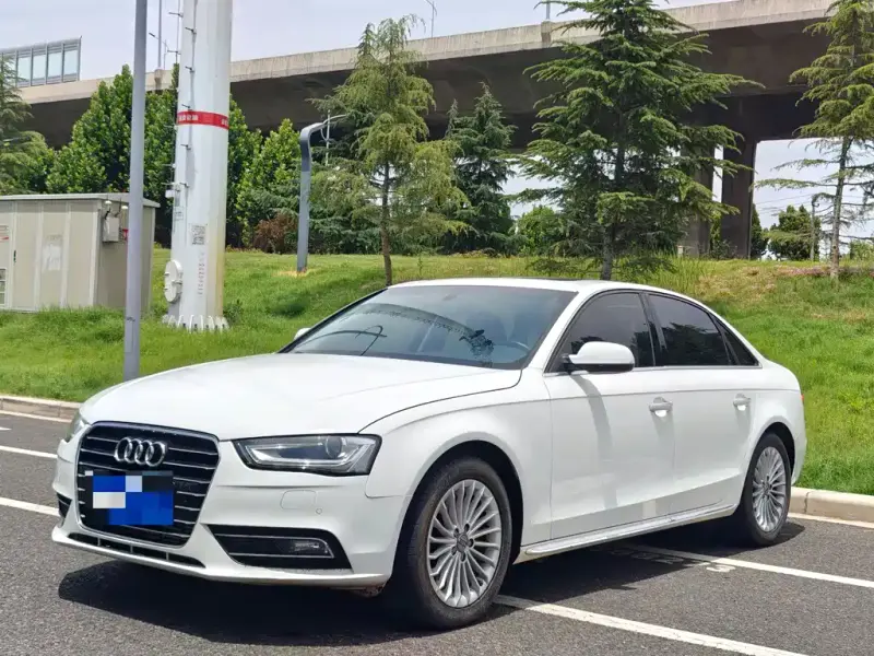 Audi A4L, 2016