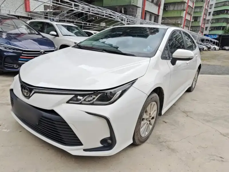 Toyota Corolla, 2020 — фото 1