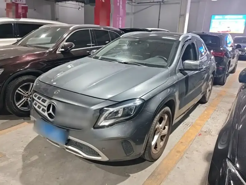 Mercedes-Benz GLA, 2018