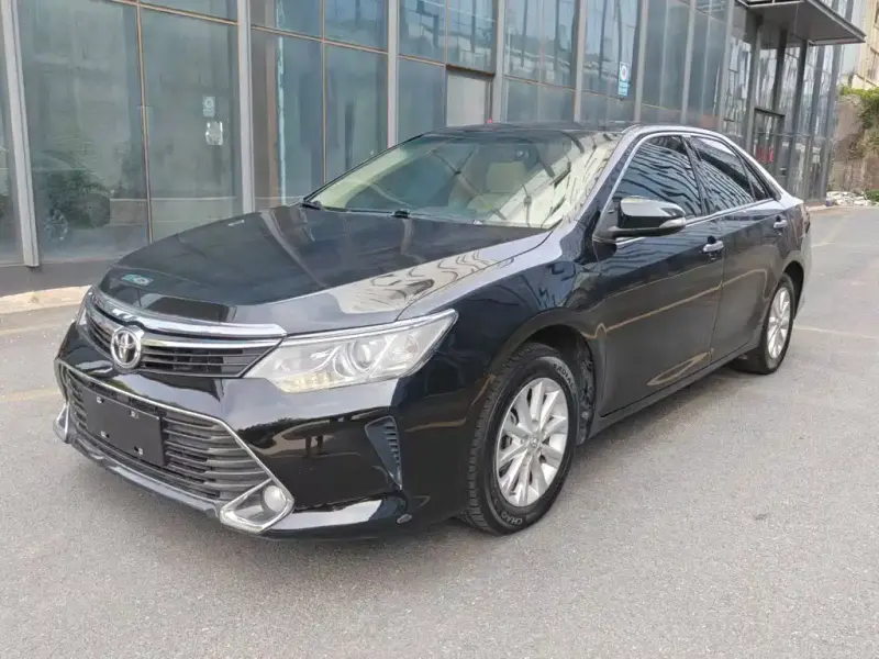 Toyota Camry, 2017