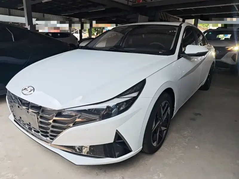 Hyundai Elantra, 2021