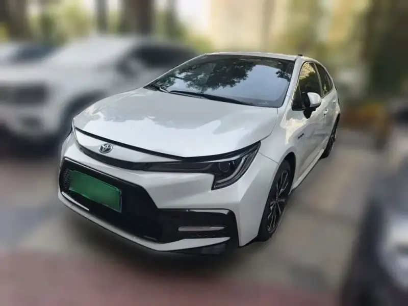 Toyota Levin, 2022 — фото 1