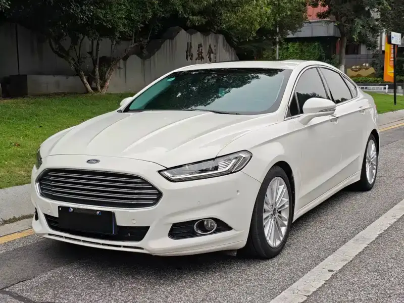 Ford Mondeo, 2014 — фото 1