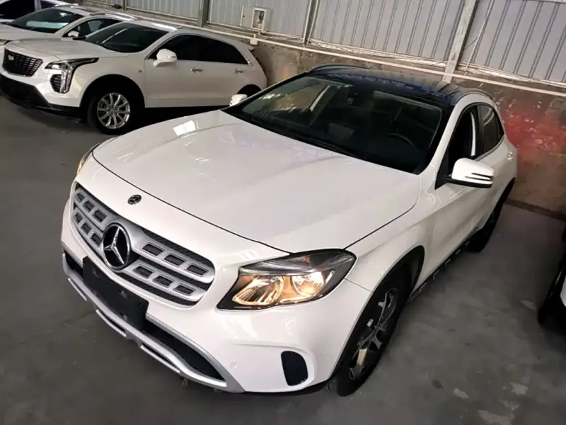 Mercedes-Benz GLA, 2018