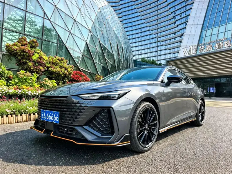Changan UNI-V, 2024