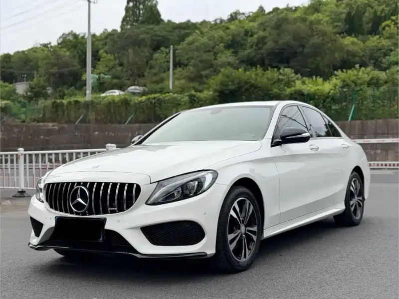 Mercedes-Benz C-Class, 2017