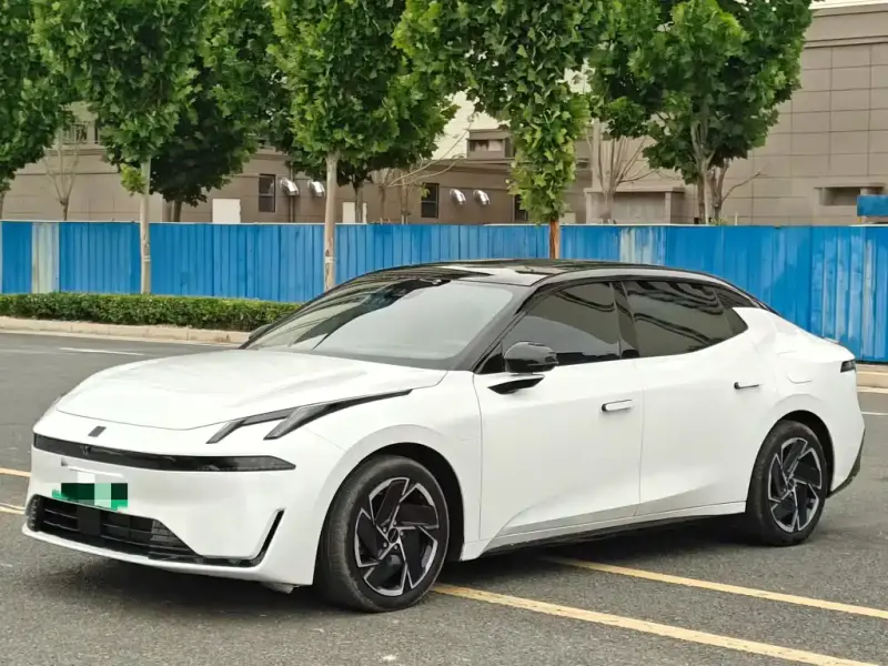 Lynk & Co 07 EM-P, 2024
