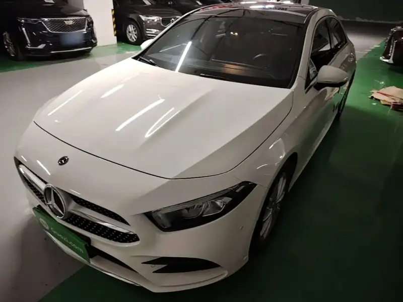 Mercedes-Benz A-Class, 2019 — фото 1