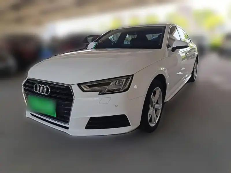 Audi A4L, 2017 — фото 1