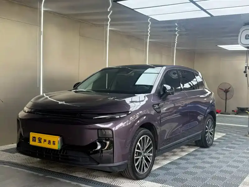 Leapmotor B10, 2025