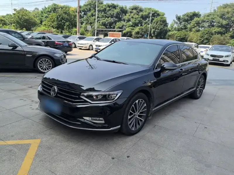 Volkswagen Magotan, 2020