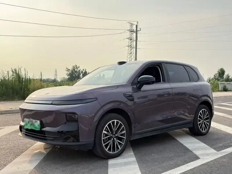 Leapmotor B10, 2025