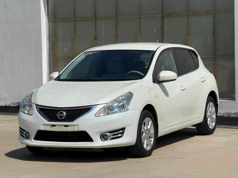 Nissan Tiida, 2011