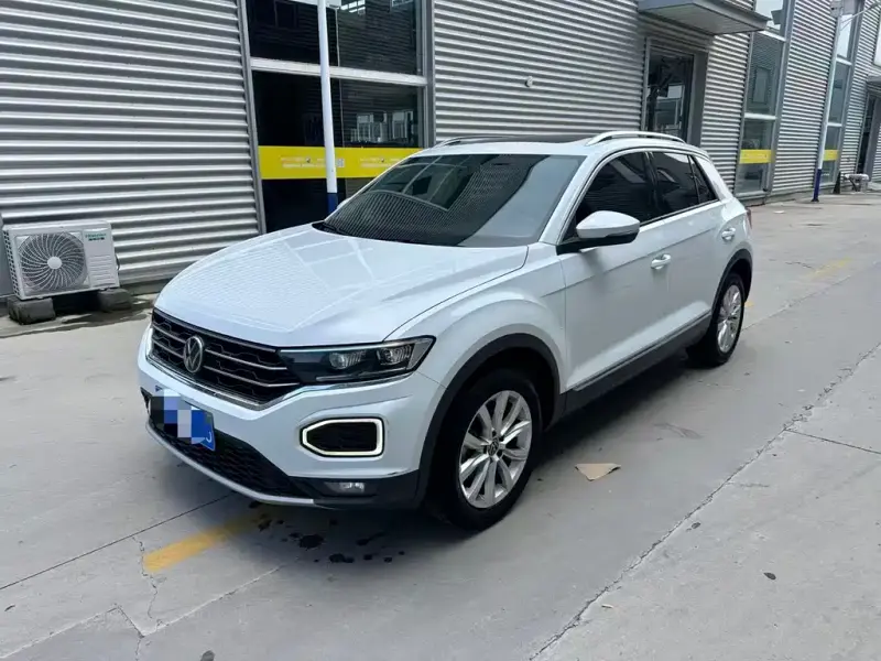 Volkswagen T-Roc, 2022