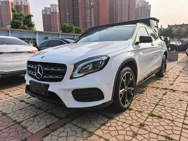 Mercedes-Benz GLA, 2019