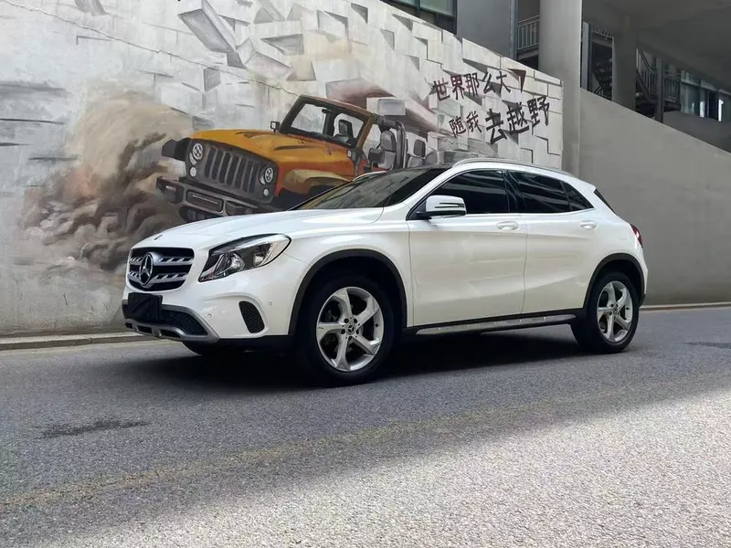 Mercedes-Benz GLA, 2018