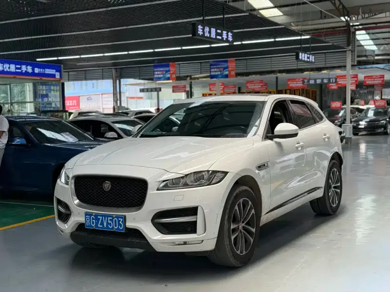Jaguar F-PACE, 2017