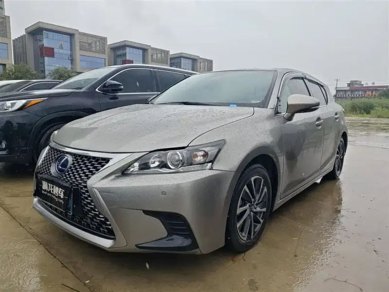 Lexus CT, 2021