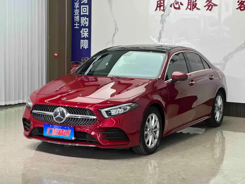 Mercedes-Benz A-Class, 2020 — фото 1