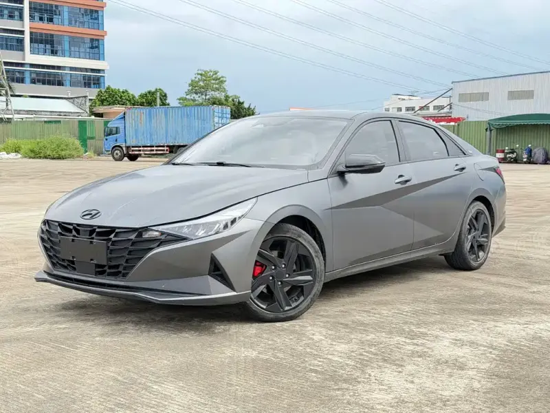 Hyundai Elantra, 2023