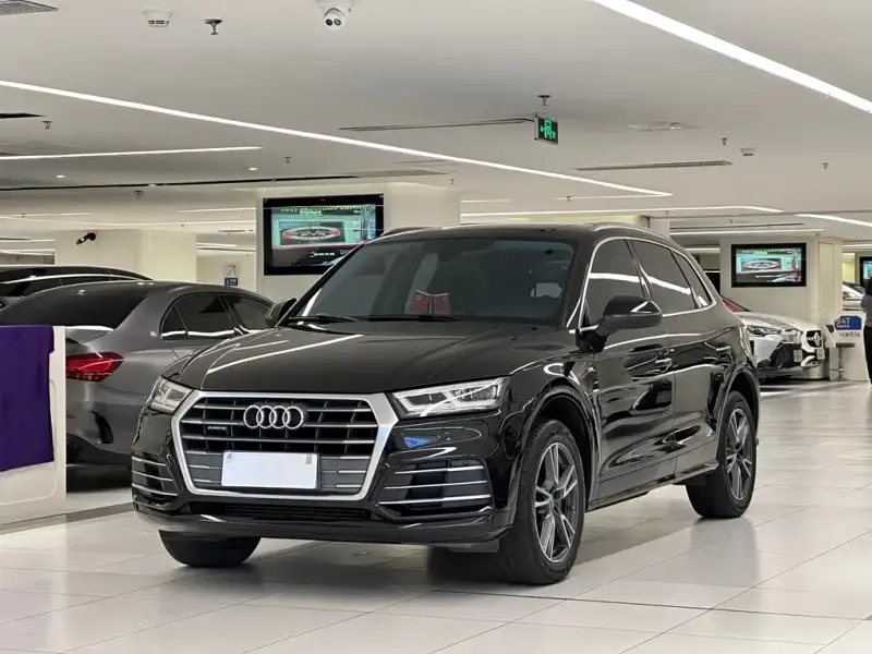 Audi Q5L, 2018