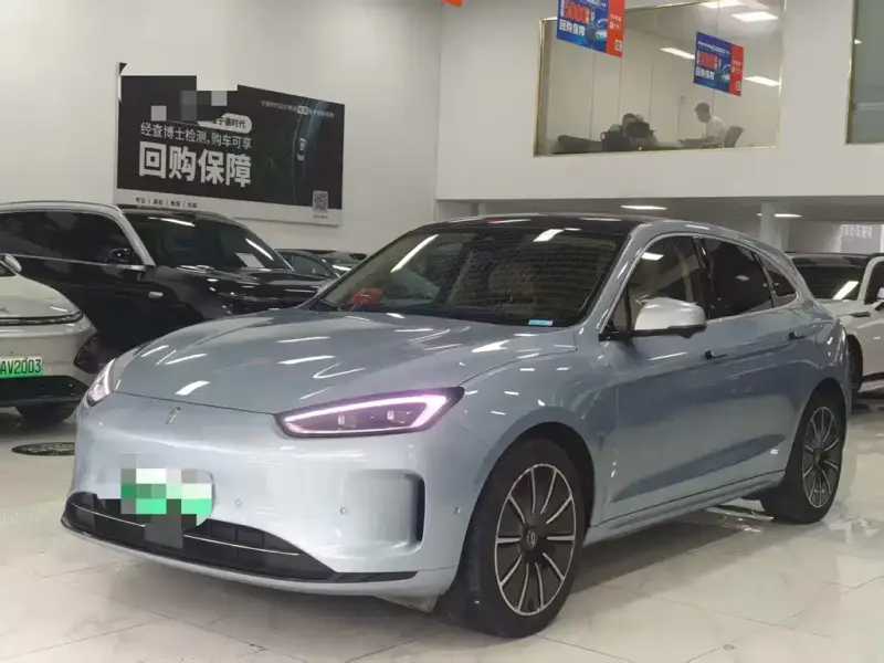 AITO M5, 2022
