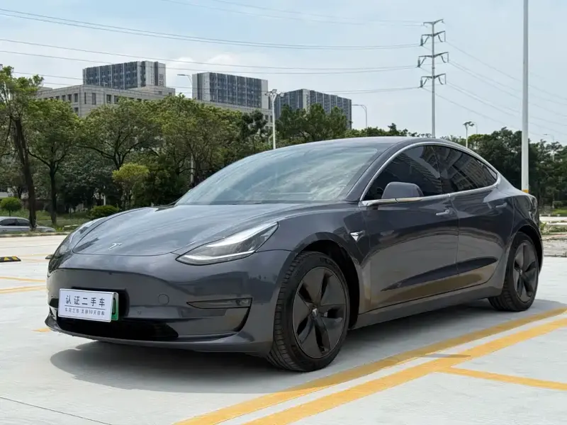 Tesla Model 3, 2019