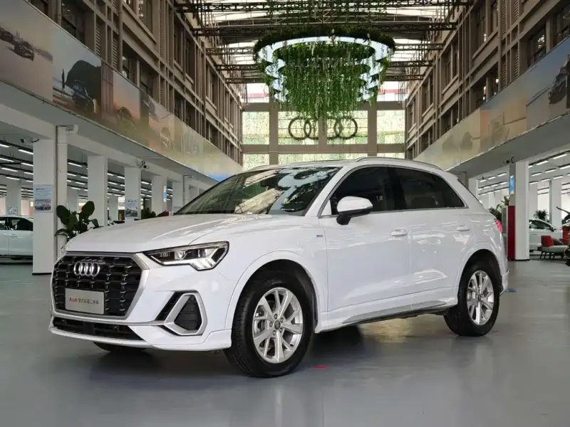 Audi Q3, 2020