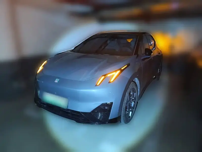 Lynk & Co Z20, 2025