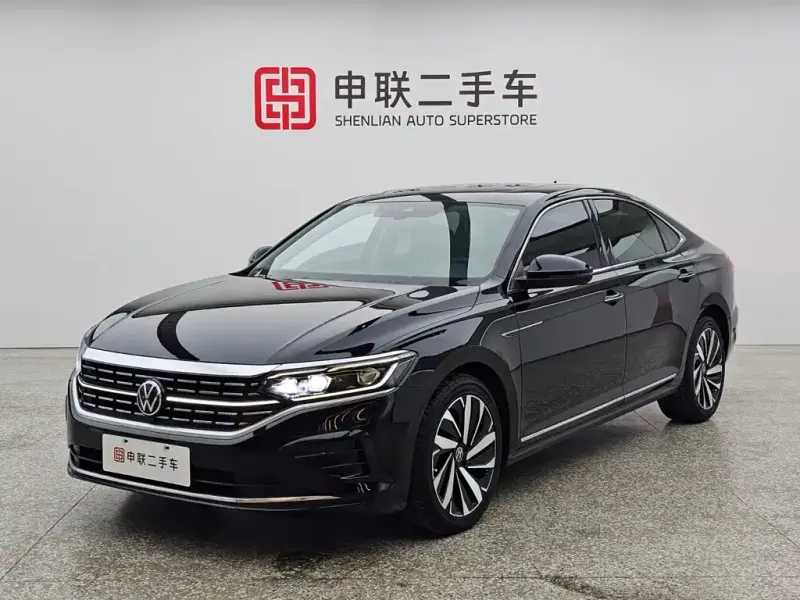 Volkswagen Passat, 2022