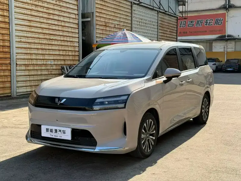 Wuling 730, 2026