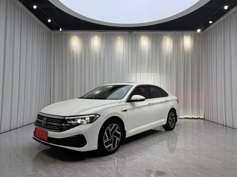 Volkswagen Sagitar, 2022