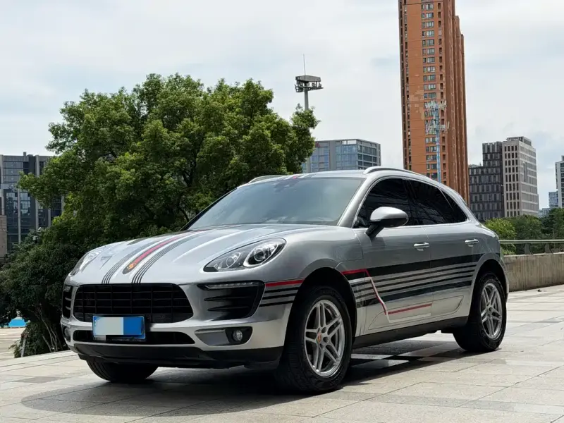Porsche Macan, 2016
