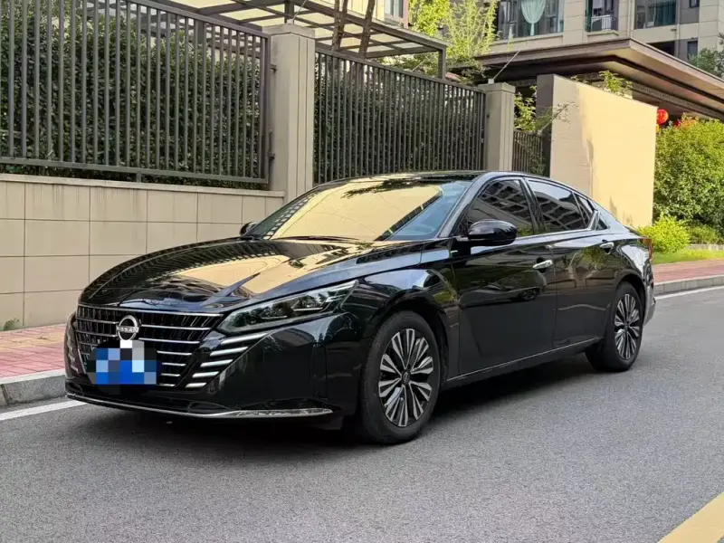 Nissan Teana, 2025