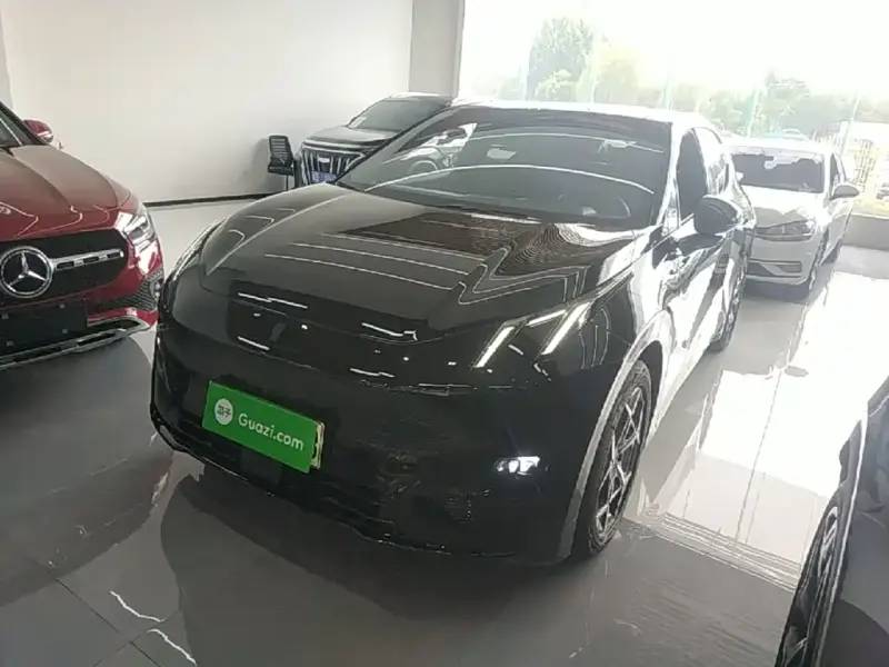 Lynk & Co Z20, 2025