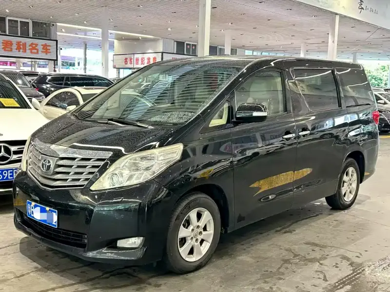 Toyota Alphard, 2011