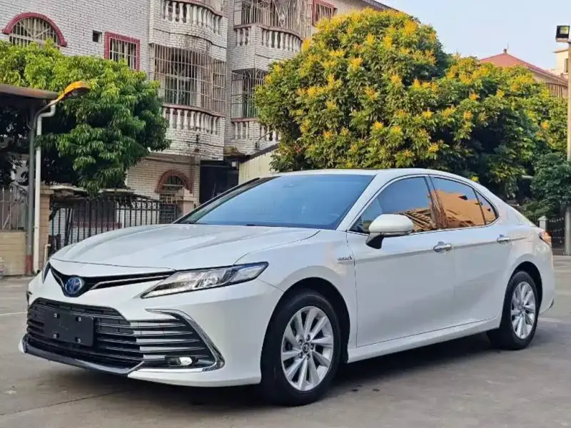 Toyota Camry, 2023