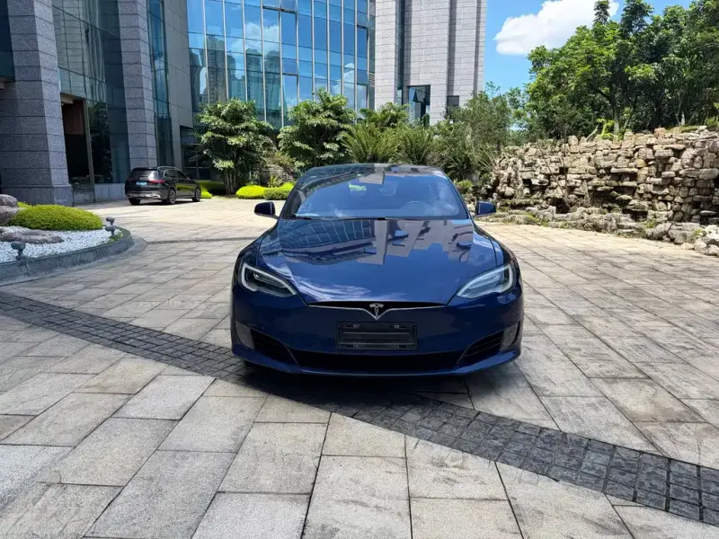 Tesla Model S, 2017