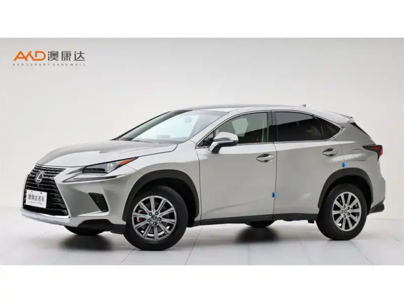 Lexus NX, 2018