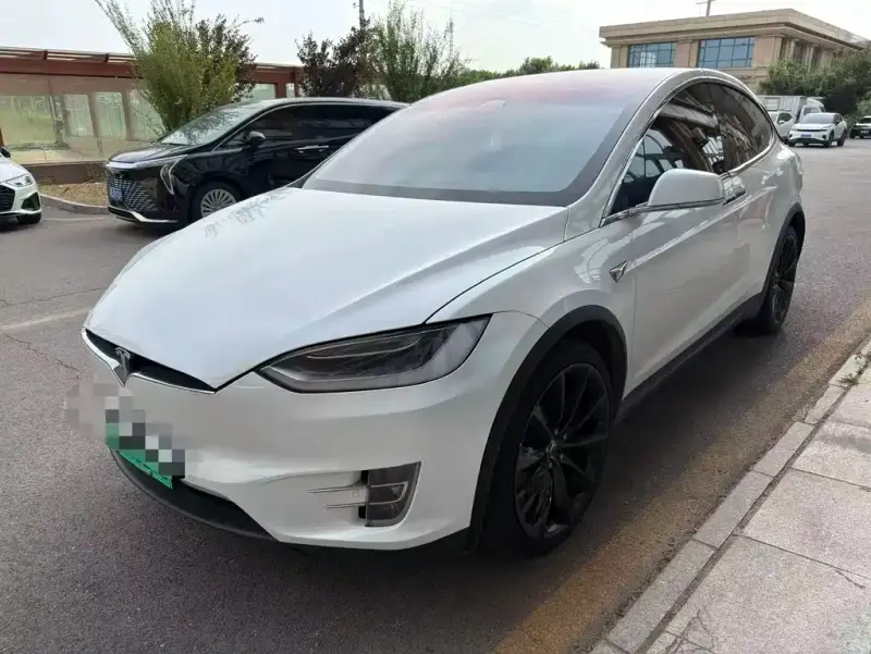 Tesla Model X, 2018
