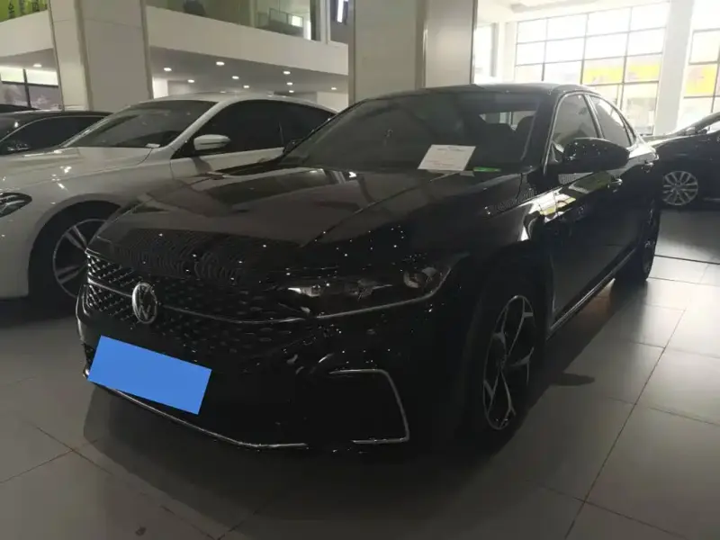 Volkswagen Passat, 2024